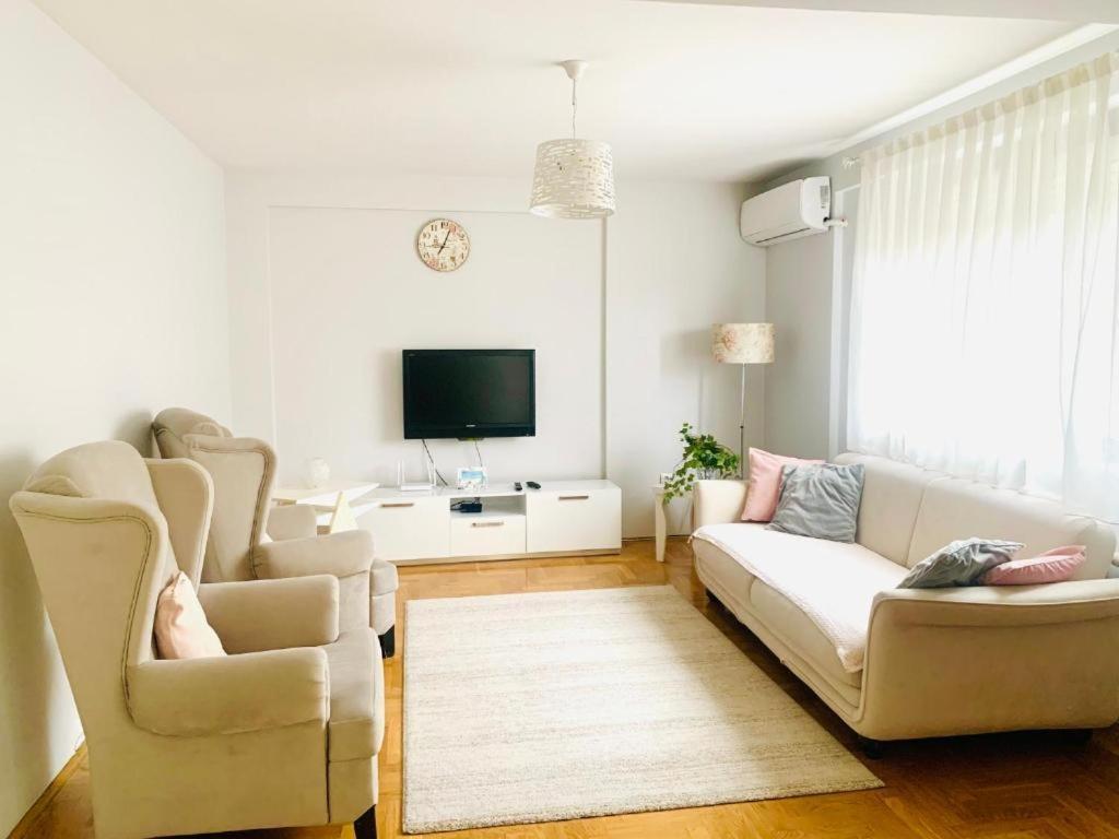 Cozy City Center Apartment Prizren Eksteriør billede